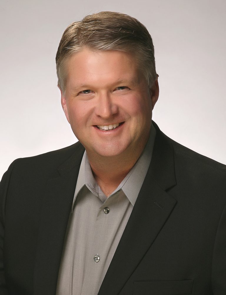 8 People on the Move Risk &amp; Insurance