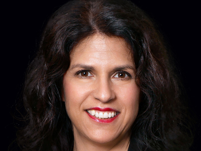 Portrait of Lori Jacinth