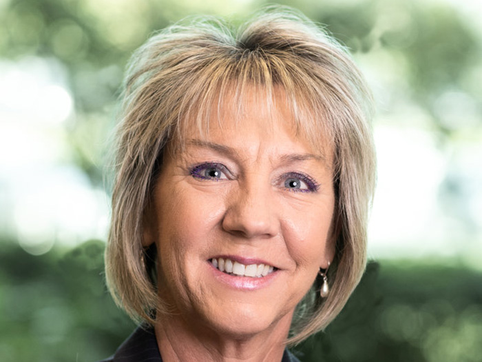 Aon Broker Sandra Gulick Recognized as a 2023 Manufacturing Power