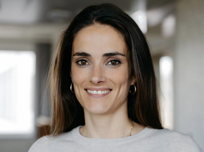 Nina Simons