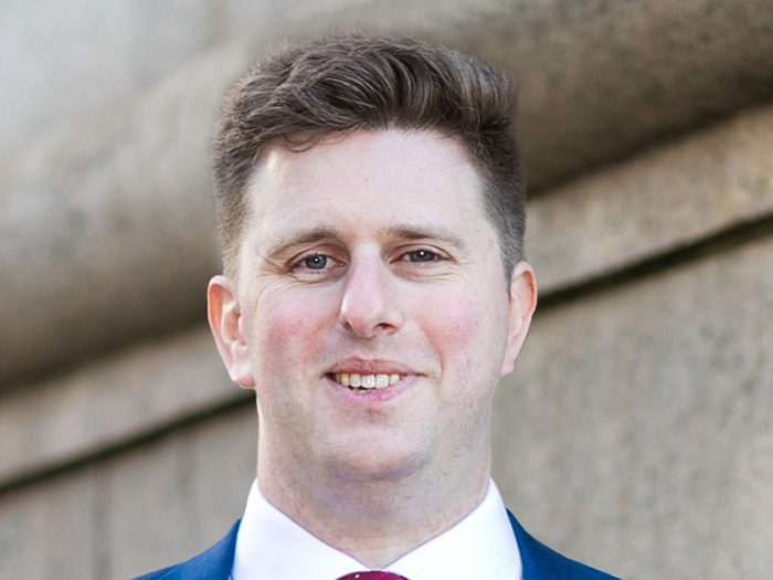 Brilliance in Focus: Marsh Risk Renewable Energy Power Broker Yan Veytsman