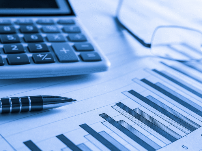 Global Commercial Rates Trend Downward, US Rates Flat in Q4 2025